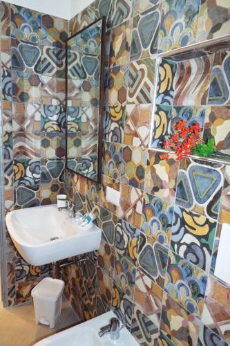 Cefalu Studio Room and Apartments