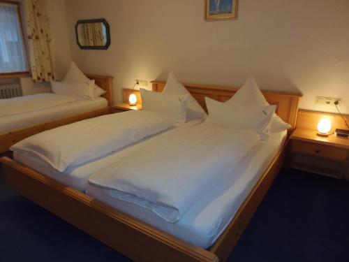 Apartment with Terrace - Annex