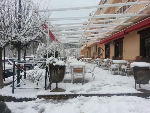 Hostal Restaurante Los Bronces