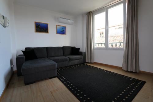 Super Central City Apartment