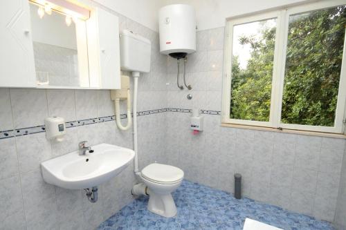  Apartment Molunat 3544f in Gruda