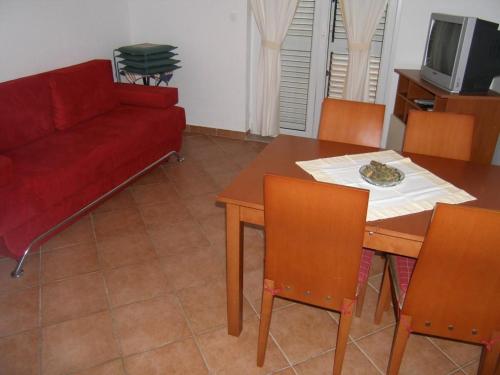 Apartments by the sea Sukosan, Zadar - 14970