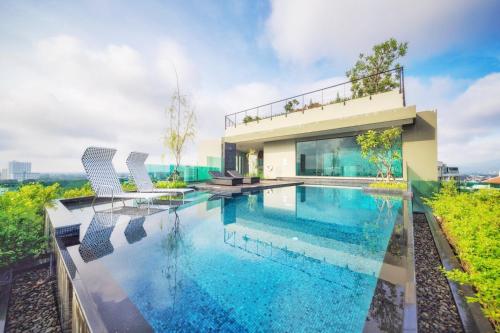 The Astra Condominium B by Mintnie The Astra Condominium B by Mintnie