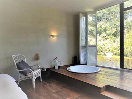 Aroundthetree Hermitage in Shitan Township