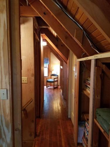 Rogers Cabin - image 7