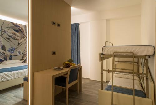 Hotel Terme Capasso - image 2