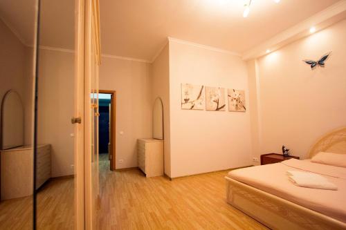 Apartlux on Tverskaya Street - image 2