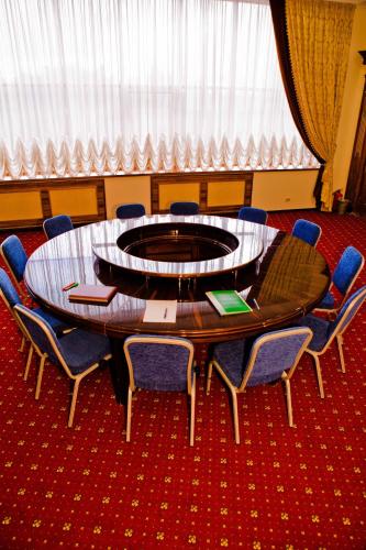 SK Royal Hotel Kaluga - image 3