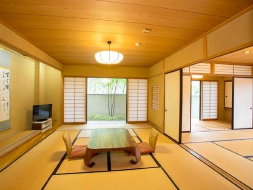 Japanese Style Executive Room - Annex Building - Non-Smoking