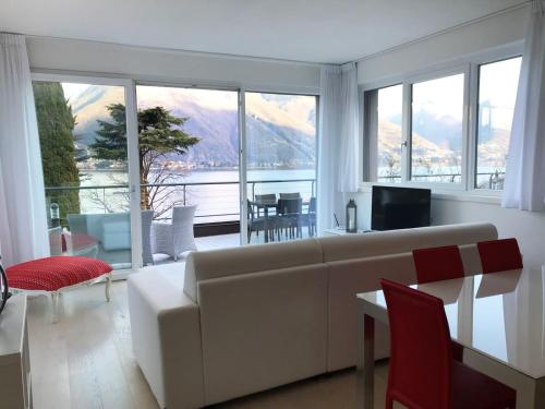 Baia Blu - Luxury Apartments with Pool in Cremia