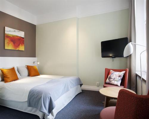 First Hotel Örebro - image 8