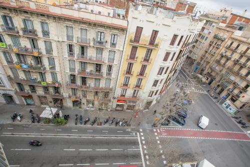 Yeah Barcelona Hostel - image 12
