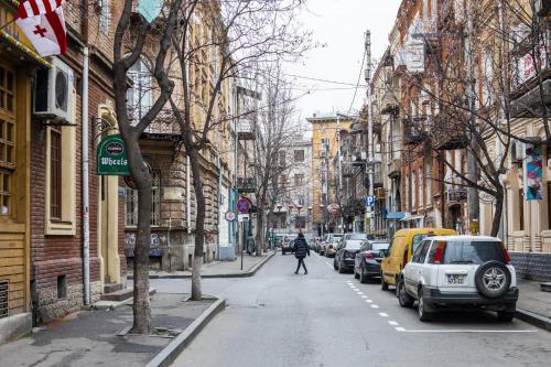 New Apartment on Rustaveli Avenue