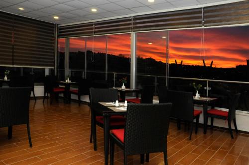 Olive Hotel Amman - image 2