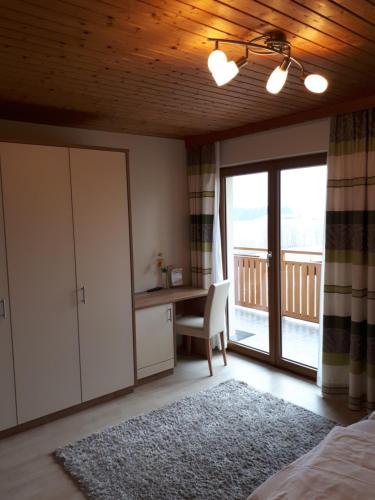 Pension Kreuzinger - image 13