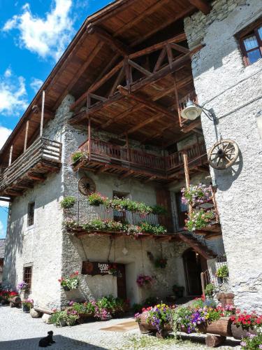 Agriturismo Barba Gust - Hotel - Cesana Torinese