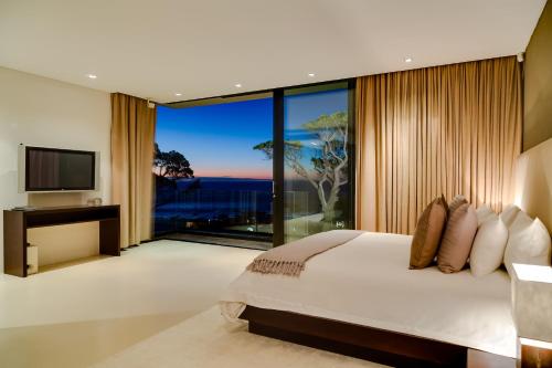 Serenity Villa 18 Ronald Rd Camps Bay