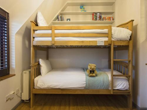 Nelson's Nook
