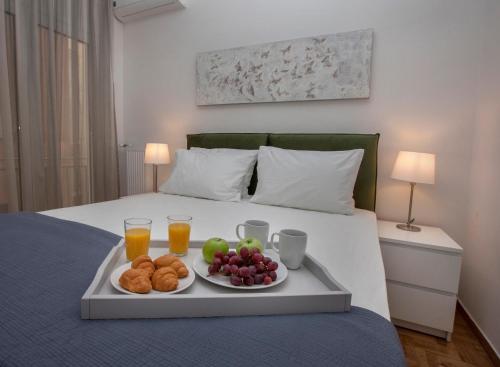 Unique Apartment close to Acropolis by GHH, Athens (photo 7)