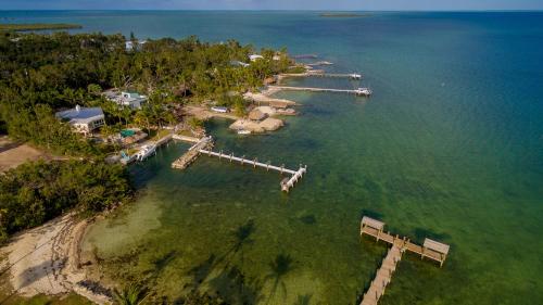 外部景觀, 漂流酒店 (Drift Hotel) in 拉戈島