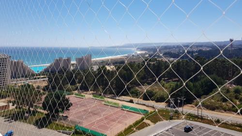 Laguna Bahía, Algarrobo