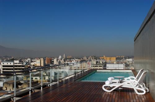 Swimming pool, Design Suites Salta in Salta
