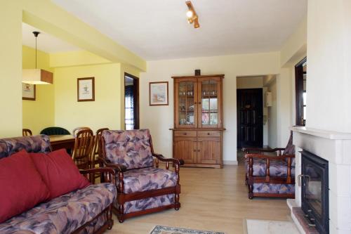  Ericeira Pool & Beach Apartment in Ericeira