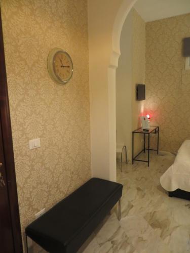 B&B Mini Hotel Incity-close train station and port- Room Type - Quadruple Room