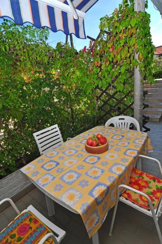 Apartment with Terrace