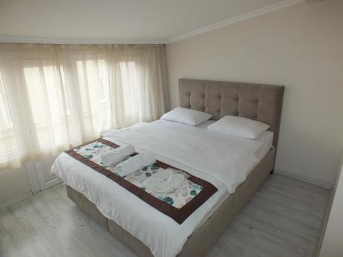 Taksim 9 Suites Apartments Located in Beyoglu, Taksim 9 Suites Apartments is a perfect starting point from which to explore Istanbul. Offering a variety of facilities and services, the hotel provides all you need for a good nig