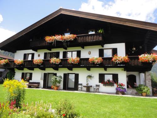 Landhaus Feller - Apartment - Reith bei Kitzbühel