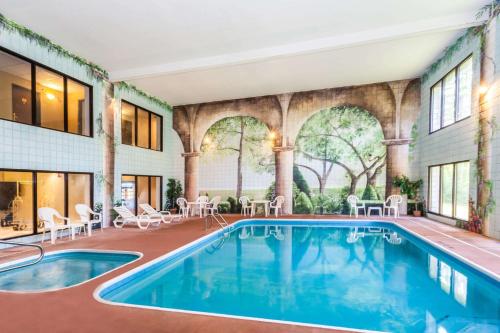 Baymont by Wyndham New Buffalo in New Buffalo, USA