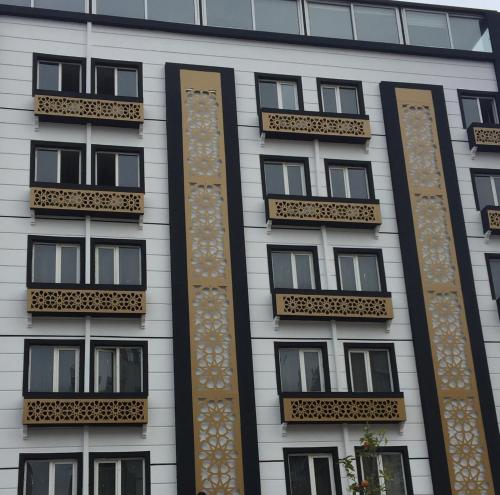 hotel grand kayalar - 출입구