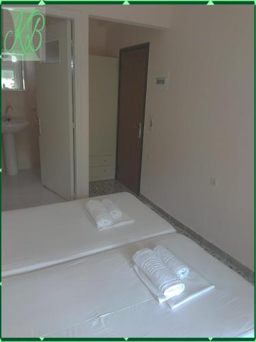 Vagia Kitsa Rooms