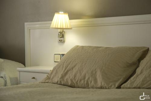 Albergue Revolutum Hostel - image 5