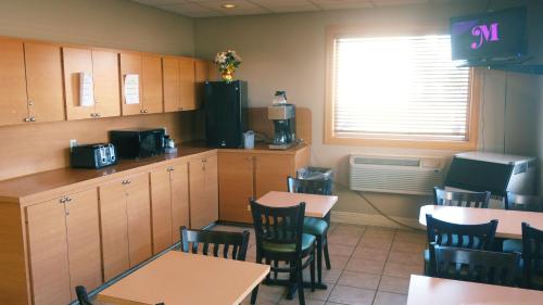 Baton Rouge West Inn - 식음료(F&B)