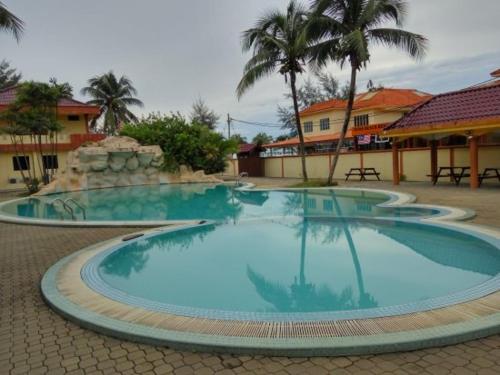 Swimming pool, Seri Indah Resort Sdn Bhd in Batu Burok