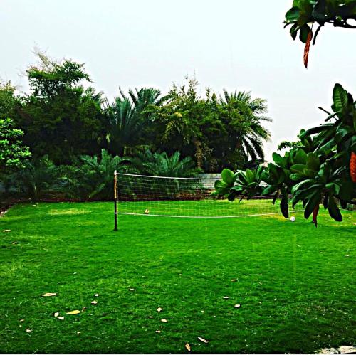 Revaloo farm (Family Only) in Dhaid