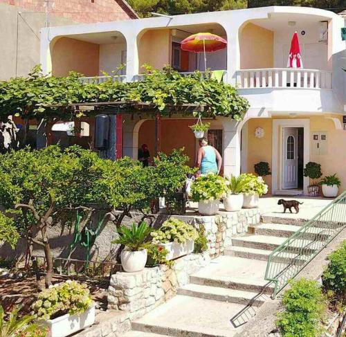  Studio apartman Mare in Zaostrog