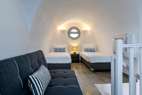 White Harmony Suites - image 5