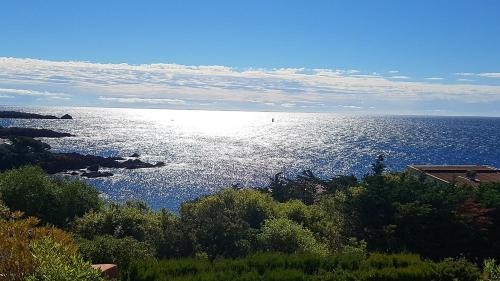 calanques d'Antheor gîte à louer Anthéor