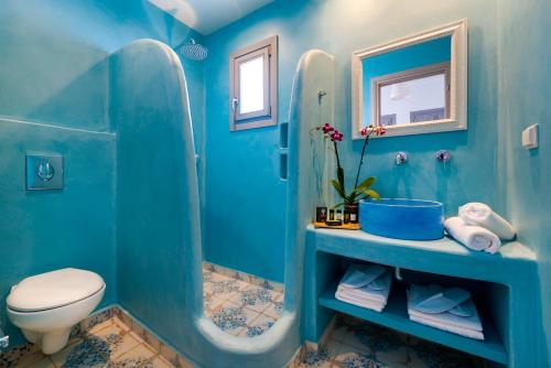 White Harmony Suites - image 3