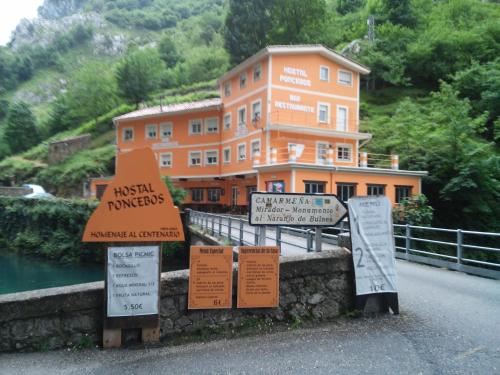  Hostal Poncebos in Poncebos