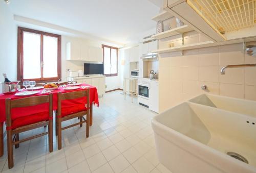 Calle dei Fabbri Apartment, Benátky (fotografie 5)