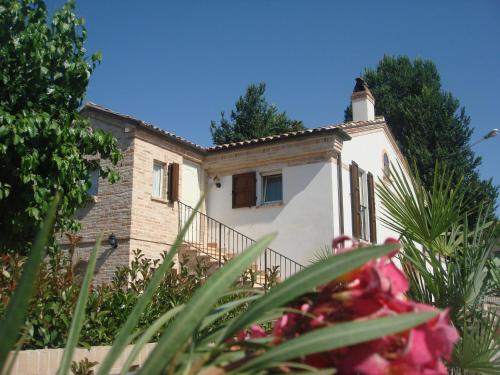  CASA DEL GELSO, Pension in Montefiore dellʼAso