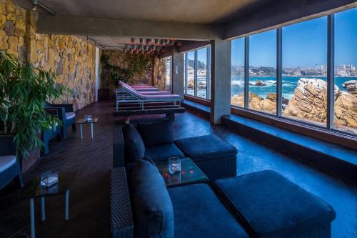 Radisson Blu Acqua Hotel & Spa Concon in Concon