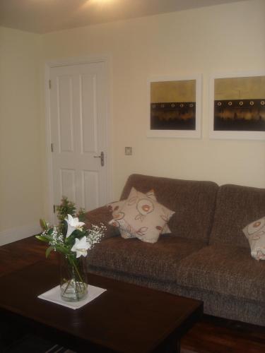 No 33 Ardmullen - image 7