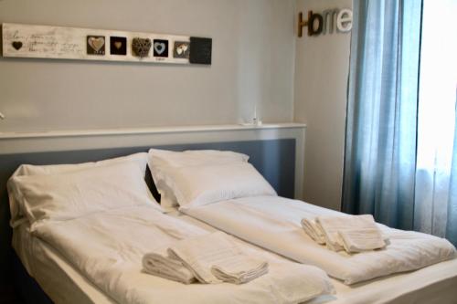 Olivier House
