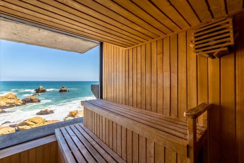 Radisson Blu Acqua Hotel & Spa Concon in Concon