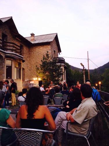 Erkély/terasz, Refugi Quatre Cases in Castellar de nhug